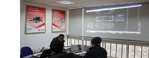 Последние новости компании о Индивидуальные и инновационные машины для нанесения PVD-покрытия для современного производства от Royal Technology